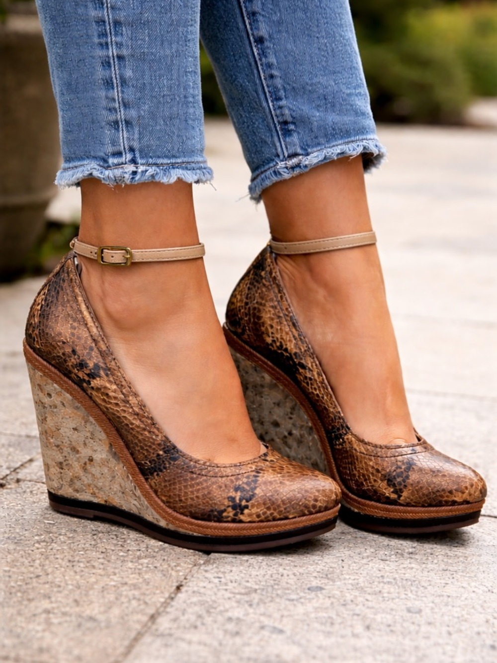 Bacio 61 Snakeskin Cork Wedge Heels Ankle Strap Brown Leather Size 10